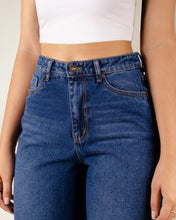 Cargar imagen en el visor de la galería, JEAN MOM FLARE RIGIDO TIRO ALTO 4144