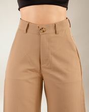 Cargar imagen en el visor de la galería, PANTALON  MOM FLARE STRETCH TIRO ALTO CAMEL 4178

