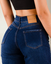 Cargar imagen en el visor de la galería, JEAN MOM FIT STRETCH TIRO ALTO 4208
