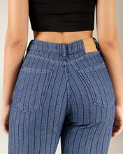 Cargar imagen en el visor de la galería, PANTALON STRAIGHT LENGHT RIGIDO TIRO ALTO 4223
