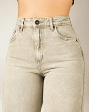 Cargar imagen en el visor de la galería, JEAN STRAIGHT LENGHT RIGIDO TIRO ALTO 4295
