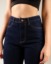 Cargar imagen en el visor de la galería, JEAN MOM FIT RIGIDO TIRO ALTO 4243
