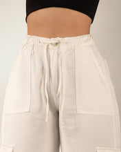 Cargar imagen en el visor de la galería, PANTALON CARGO RESORTADO REF 4249
