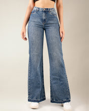 Cargar imagen en el visor de la galería, JEAN MOM FLARE RIGIDO TIRO ALTO 4254
