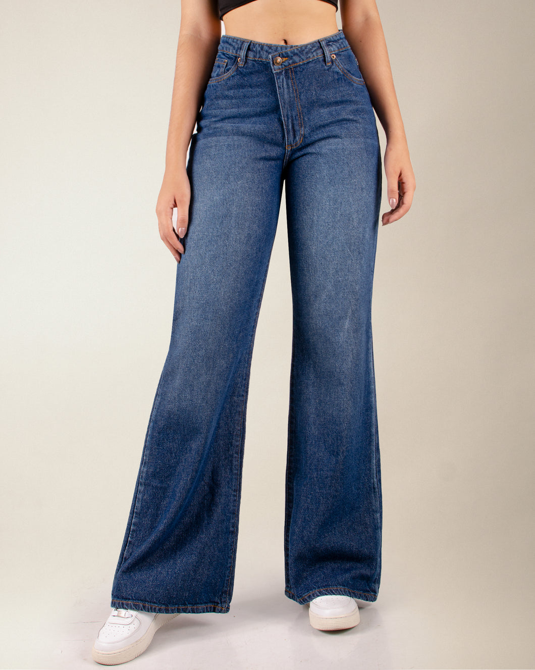 JEAN MOM FLARE RIGIDO TIRO ALTO 4255