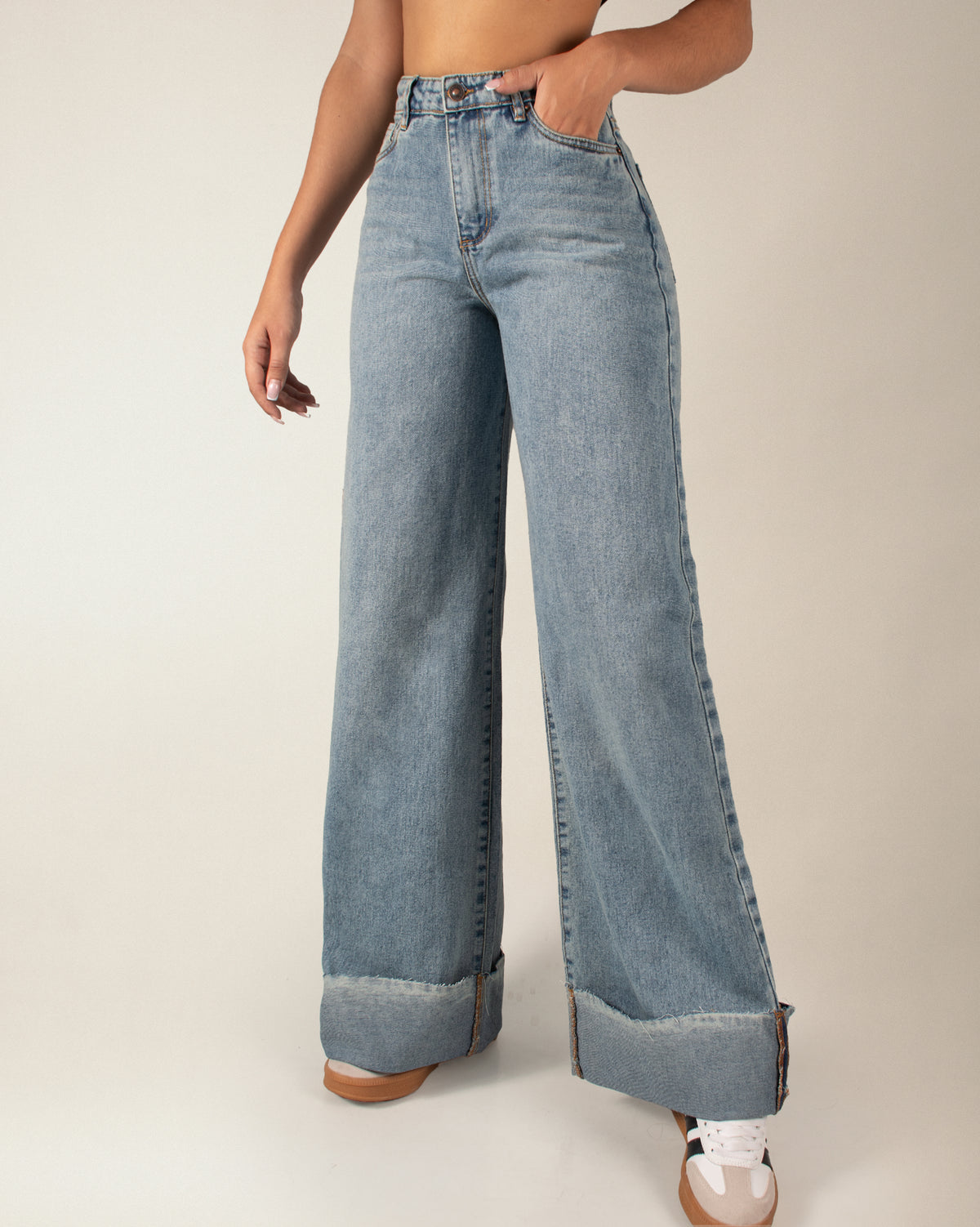 JEAN WIDE LEG RIGIDO TIRO ALTO 4262 CLARO