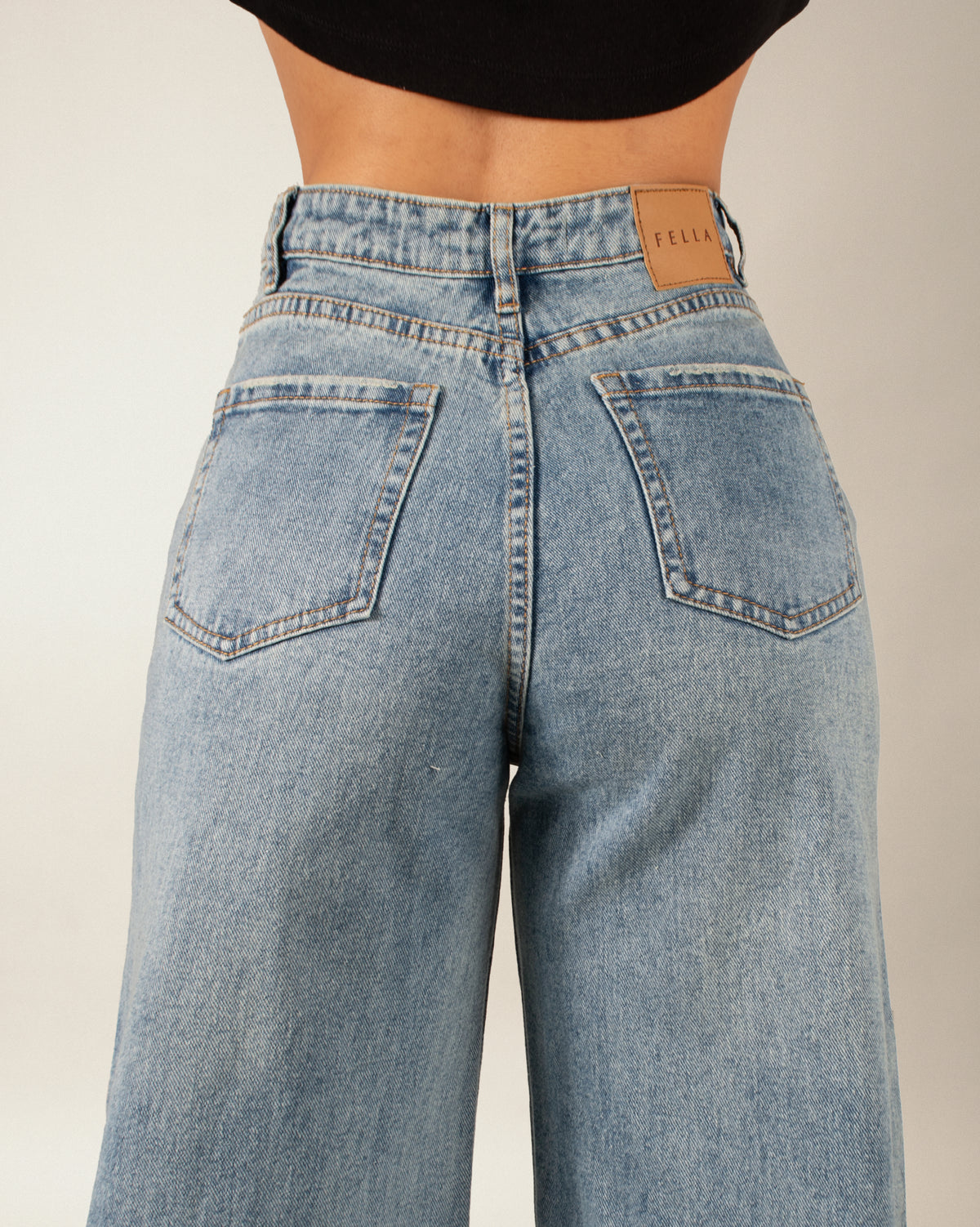 JEAN WIDE LEG RIGIDO TIRO ALTO 4262 CLARO