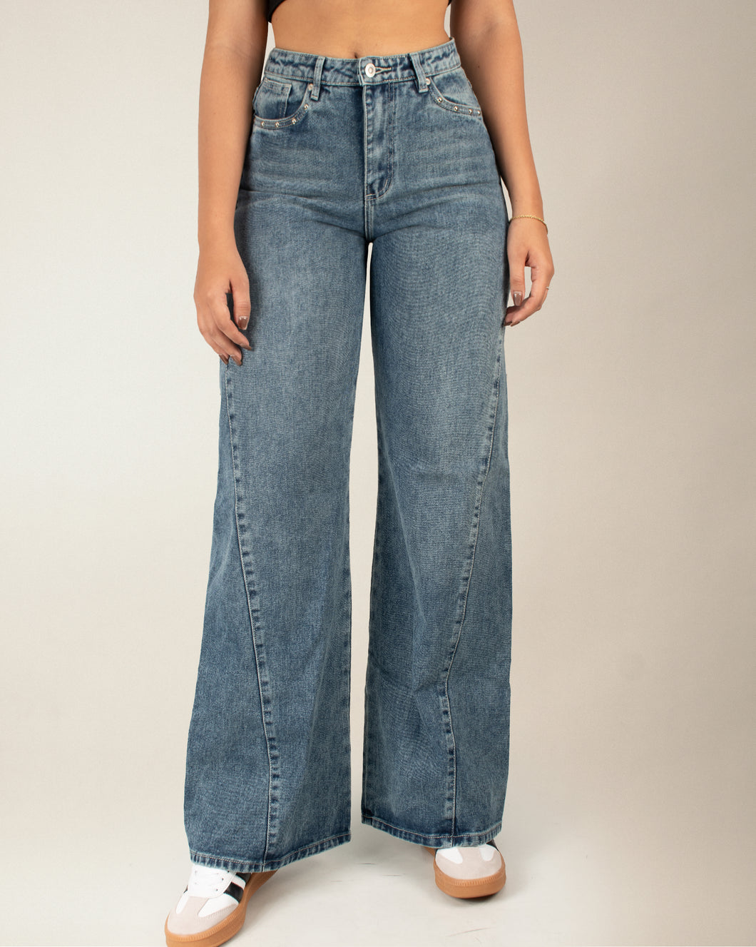 JEAN MOM FLARE RIGIDO TIRO ALTO 4267