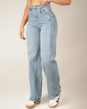 Cargar imagen en el visor de la galería, JEAN STRAIGHT LENGHT RIGIDO TIRO ALTO 4280
