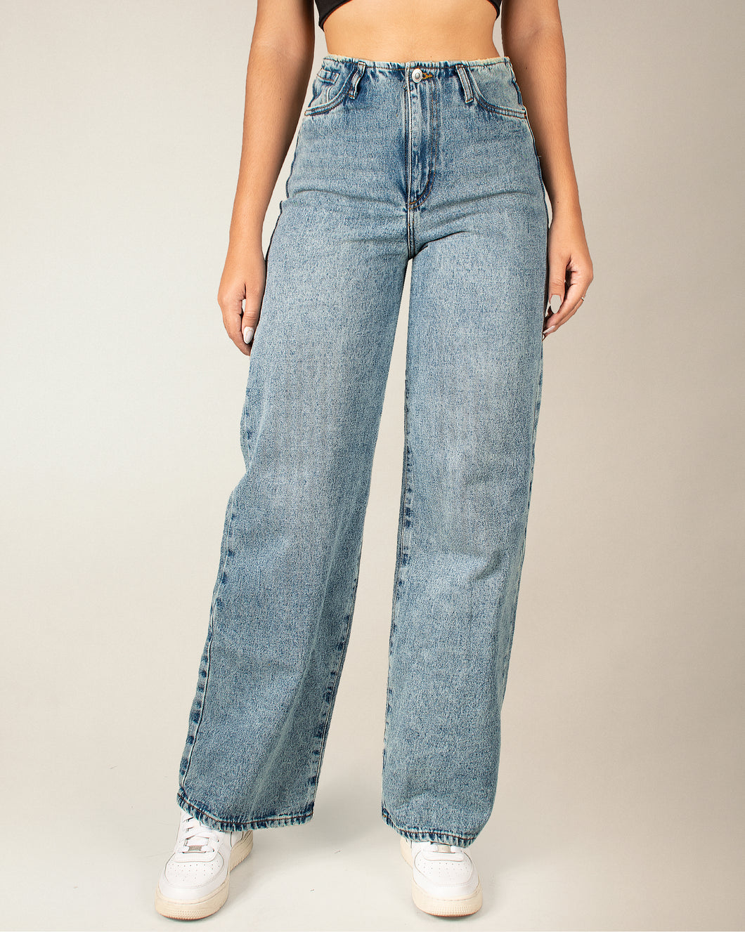 JEAN STRAIGHT LENGHT RIGIDO TIRO ALTO 4285