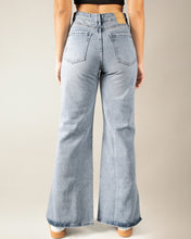 Cargar imagen en el visor de la galería, JEAN MOM FLARE RIGIDO TIRO ALTO 4288
