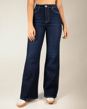 Cargar imagen en el visor de la galería, JEAN MOM FLARE STRETCH TIRO ALTO 4306
