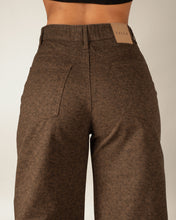 Cargar imagen en el visor de la galería, PANTALON STRAIGHT LENGTH RIGIDO TIRO MEDIO 4330
