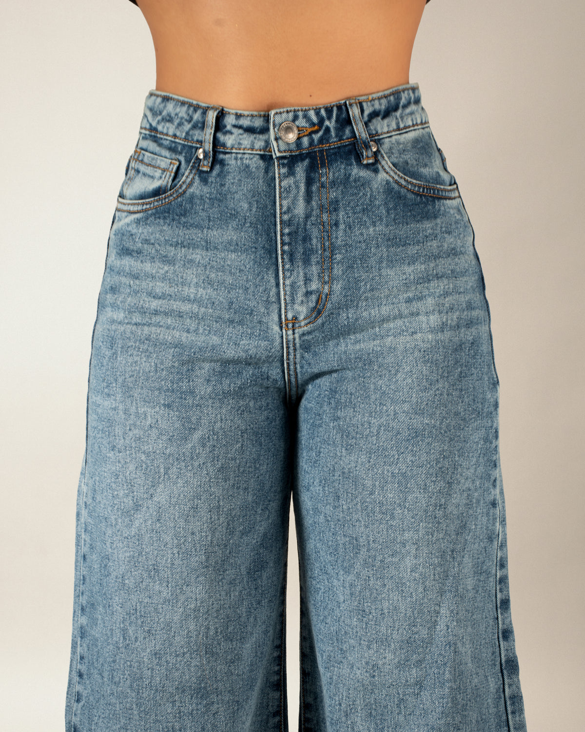 JEAN WIDE LEG RIGIDO TIRO ALTO 4340