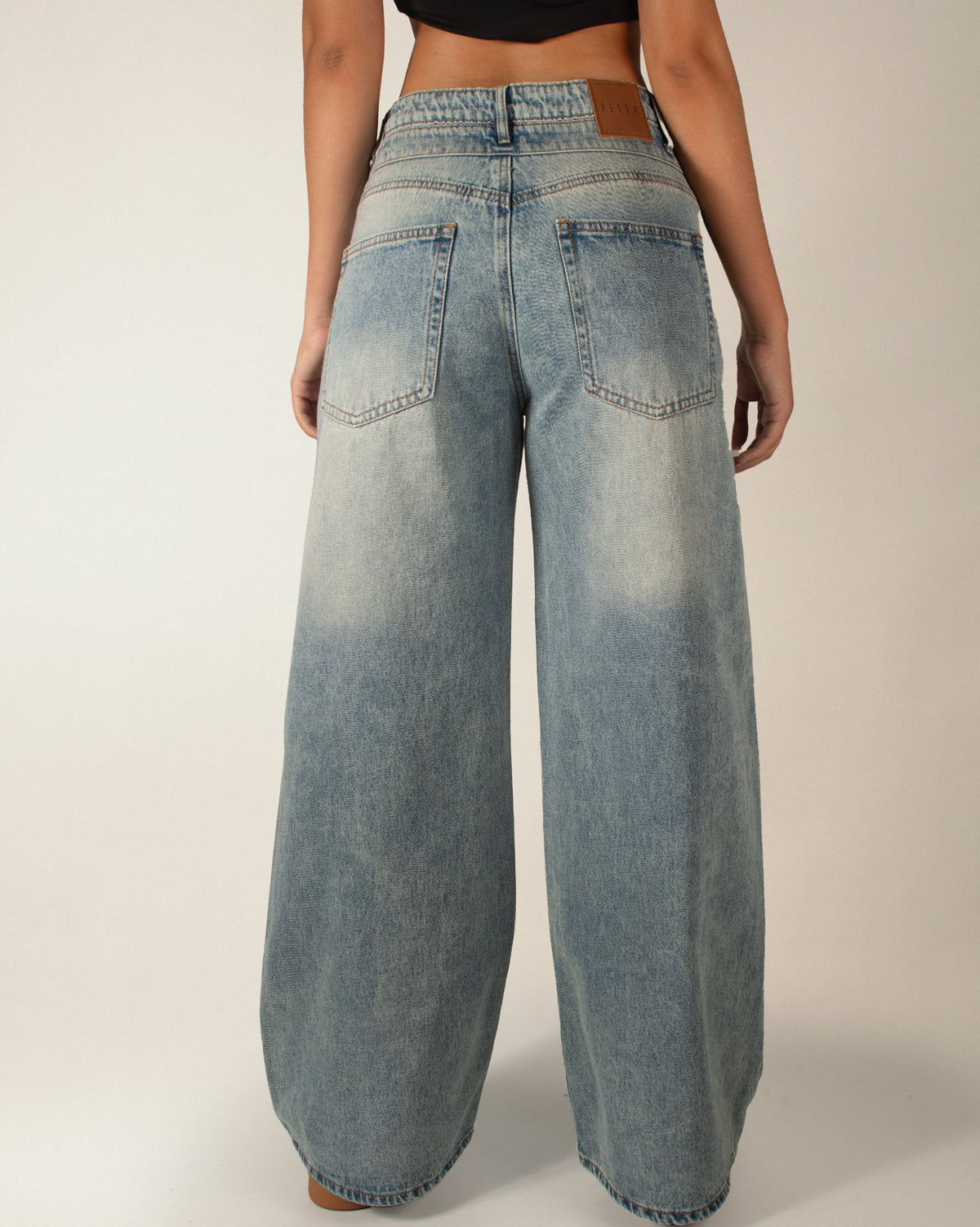 JEAN STRAIGHT LENGTH RIGIDO TIRO MEDIO 4344