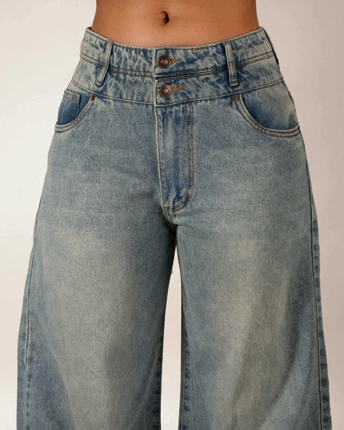 JEAN STRAIGHT LENGTH RIGIDO TIRO MEDIO 4344