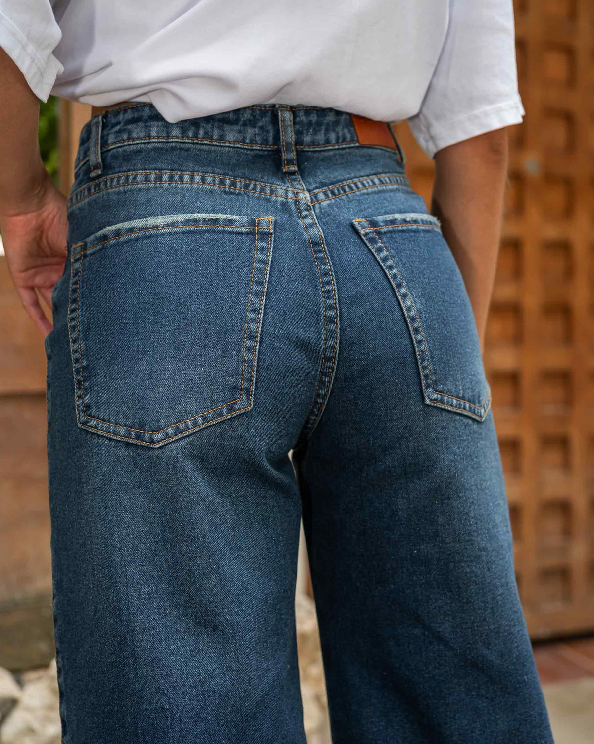 JEAN WIDE LEG RIGIDO TIRO ALTO 4339