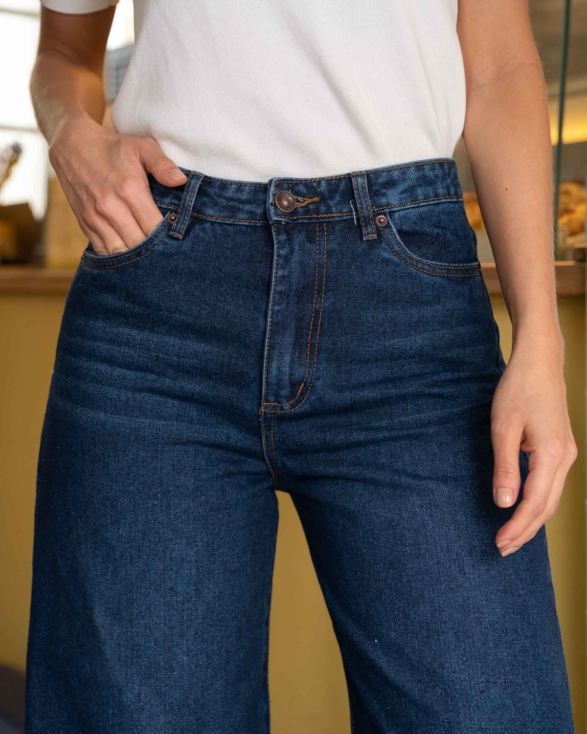 JEAN WIDE LEG RIGIDO TIRO ALTO 4272