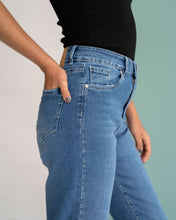 Cargar imagen en el visor de la galería, JEAN MOM FIT STRETCH TIRO ALTO 4207
