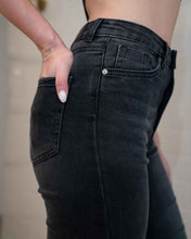Cargar imagen en el visor de la galería, JEAN MOM FLARE STRETCH TIRO ALTO 4284
