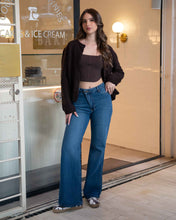 Cargar imagen en el visor de la galería, JEAN MOM FLARE RIGIDO TIRO ALTO 4279
