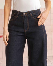 Cargar imagen en el visor de la galería, JEAN STRAIGHT LENGHT RIGIDO ALTO ALTO 4291
