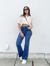 Cargar imagen en el visor de la galería, JEAN MOM FLARE RIGIDO TIRO ALTO 4144
